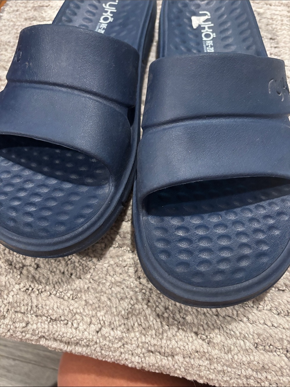 Ryka sandals size 9 - Picture 3 of 4
